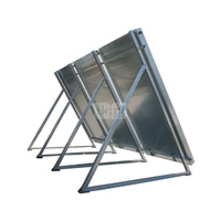 Zestaw VHVT do montażu na powierzchni płaskiej 0-20' 3 kolektorów słonecznych płaskich, pionowych, o powierzchni 2,0 m² - dach płaski, fundament v2