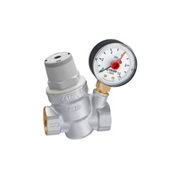 Regulator ciśnienia CALEFFI 5332H mosiądz (niklowanie), GW 3/4'', 16 bar z manometrem, wersja skośna